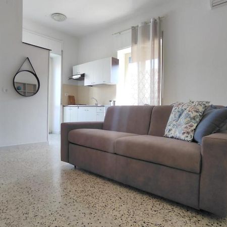 Ferienwohnung Da Nonna Italia Agropoli Exterior foto